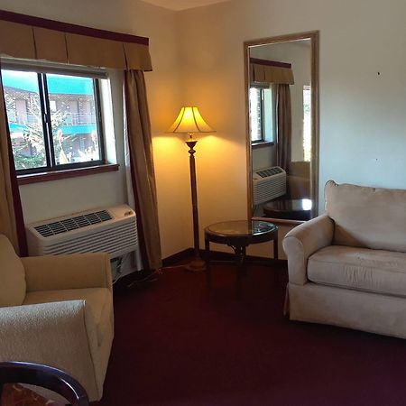 Cedar Glade Resort Horseshoe Bend Bagian luar foto